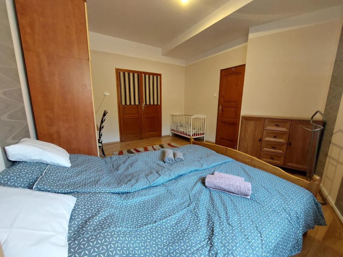 Csaladbarat Vendeglak Szegedi Maganszallashely 9 Fo Reszere, Nagycsaladok Es Barati Tarsasagok Reszere Εξωτερικό φωτογραφία